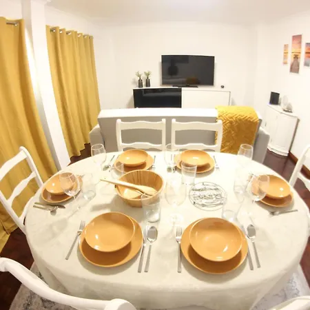 A Casa Da Dulia Apartment *