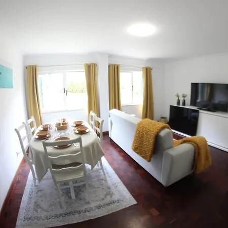 A Casa Da Dulia アパート